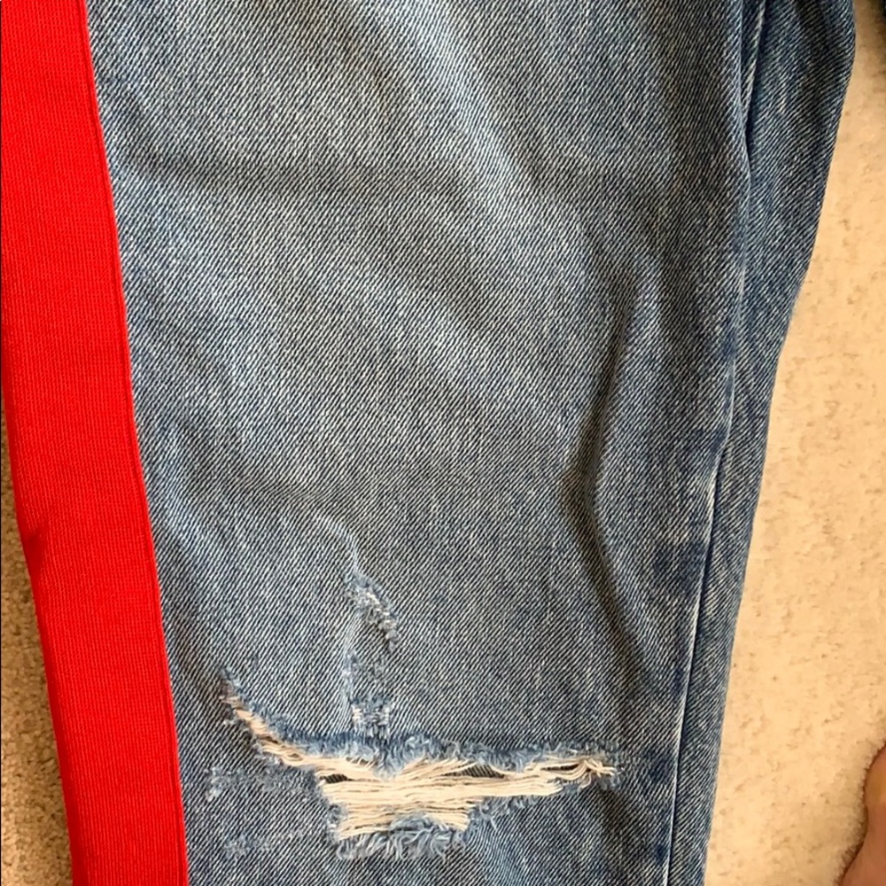 Jeans - Picture 2 of 3